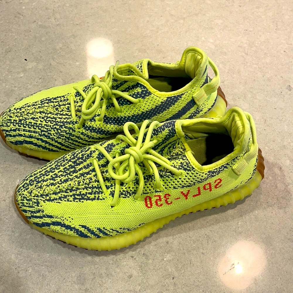 Adidas Yeezy’s boost 350 v2